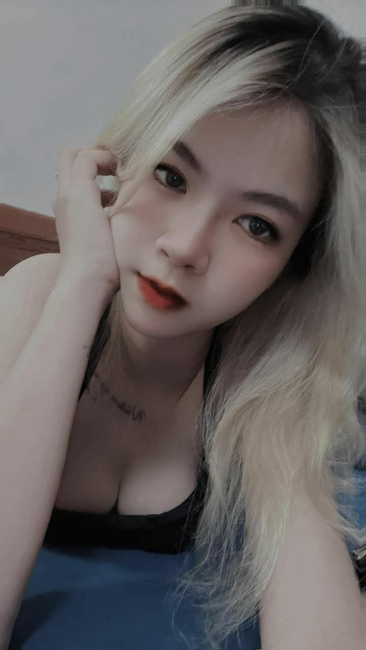 Hé lộ góc khuất ngành sản xuất phim người lớn